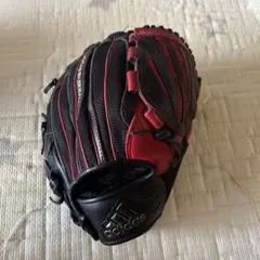 マ*グ様 adidas 軟式野球用 グローブ ブラック レッドのサムネイル