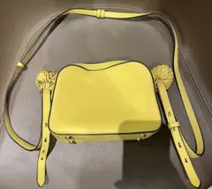 J&amp;M Davidsonイエロー レザー ショルダーバッグダブルジッパー J&M Davidsonイエロー レザー ショルダーバッグダブルジッパー 【公式