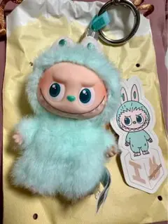 POP MART ラブブ　イニシャルi ぬいぐるみキーホルダー