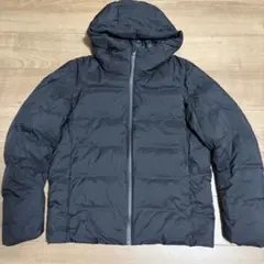 ユニクロ　メンズ　シームレスダウンパーカ　L ブラック