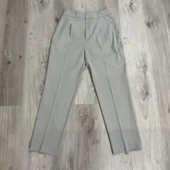 ウツクシルエット スラックス