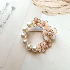 No.670桜のブローチLサイズ　パールつき　ハレの日