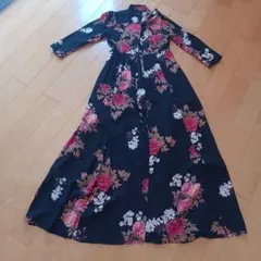 ZARAワンピース新品