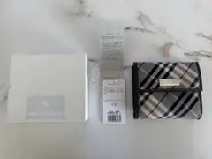 Burberrys　バーバリー　折り財布　ブルーレーベル　チェックのサムネイル