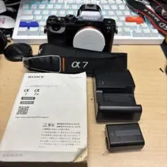 【中古】SONY ソニー α7 ILCE-7 ミラーレス一眼カメラのサムネイル