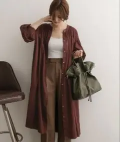 URBAN RESEARCH DOORS コットンボイルギャザー長袖ワンピース