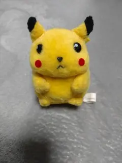 最安値】ポケモンぬいぐるみ ピカチュウ おやすみタイプ TOMY - メルカリ