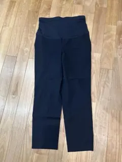 UNIQLO スマートアンクルマタニティパンツ ネイビー　Lサイズ