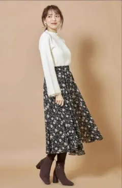 tocco closet(トッコクローゼット) フラワープリント　スカート