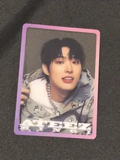ATEEZポップアップMINGIトレカ