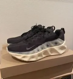 Item thumbnail for item ecdd80b9-09fd-4ed2-b1df-22635d83974b