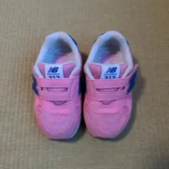 New Balance ピンク スニーカー　13.5センチ