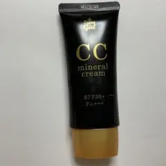 Tiara Girl CC Mineral Cream SPF50+ PA+++のサムネイル