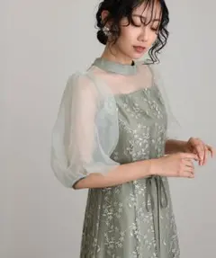 【新品未使用タグ✨】チュールパフスリーブワンピース グリーン