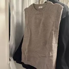 Cozu グレー ニットノースリーブベスト