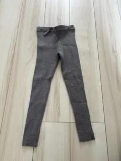 zara リブニットレギンスのサムネイル