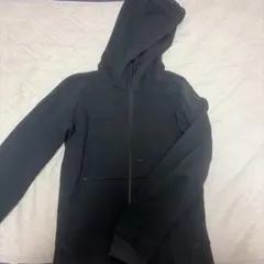 MAMMUT ブラック パーカー s