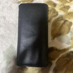 ブラックレザー長財布