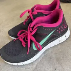 NIKE 러닝 슈즈 23.5㎝