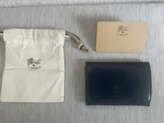 イルビゾンテ ネイビー レザー カードケース