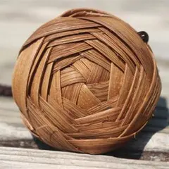 山葡萄かごバッグ 籠 薔薇バラ　チャ―ム ペンダント　アクセサリー　ストラップ