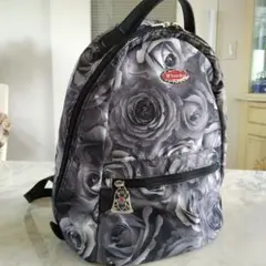 【新品 未使用品】Think Bee! バラ柄リュックサック お値下げしました