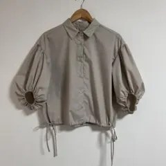 ベージュ 七分袖 ドローストリングシャツのサムネイル