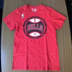 シカゴ・ブルズ Tシャツ adidas S 赤