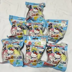 新品未使用 トレイン サンリオ バスボール バスボム 電車 キティ マイメロ