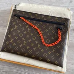 LOUIS VUITTON ヴァージルアブロー クラッチ ソーラーレイポシェットのサムネイル