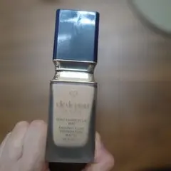 クレドポーボーテ タンフリュイドエクラ　マット オークル10