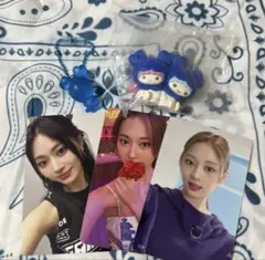 【最終値下げ価格‼️】TWICEツウィトレカ3枚・キーホルダー2種セット