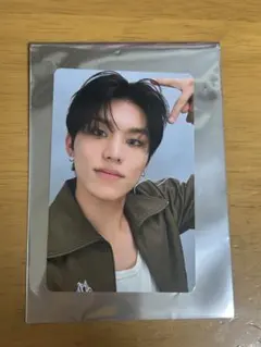 TREASURE vivi特典　ジョンウ