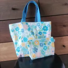 トートバッグ　ポーチ　2点セット　青色花柄　ハンドメイド　大容量