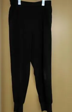 スリットジョガーパンツ