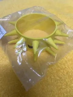 サバシスター トゲトゲの腕輪 イエロー 黄色 ラバーバンド ラババン新品未使用のサムネイル