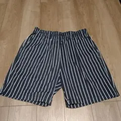 FREAK'S STORE 黒白ストライプ ショートパンツ Lのサムネイル