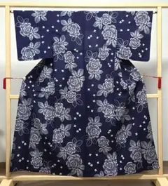 A 夏物 浴衣 花模様 藍色 綿 着物 K562 A 夏物 浴衣 花模様 白×藍色 綿 着物 K53 - メルカリ