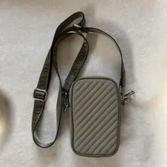 ZARA★キルティング⭐︎スマホショルダー⭐︎美品