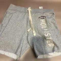 Hollister グレー ショートパンツ S