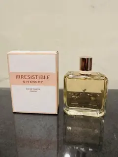 nico様 新品Absolutely Givenchy オードトワレ50ml - メルカリ