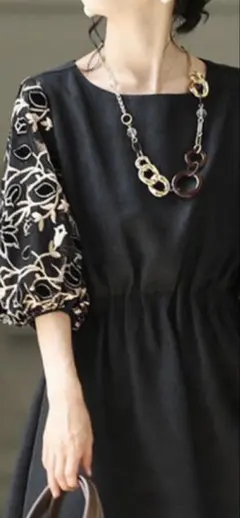 FRENCH PAVE ‼️　花袖レースワンピース お値下げしました‼️