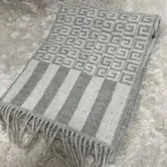 FENDI マフラー ウール100% イタリア製 ズッカ柄 - メルカリ