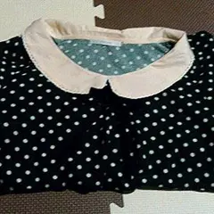 【再出品】(美品)RETRO GIRL　丸襟ドットカットソー【値下げ】