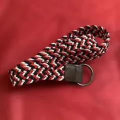 カジュアル編み込みベルト 赤白黒