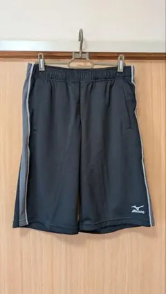 Mizuno 黒 ショートパンツ サイドストライプ