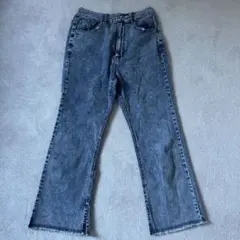 Item thumbnail for item 1800325d-4077-47a4-aae5-1fc23878f6b9