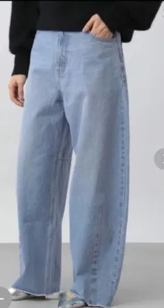 【新品未使用】アパートバイローリーズ　カーブデニム