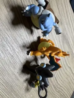 ポケモン フィギュア 3体セット カメックス リザードン レントラー