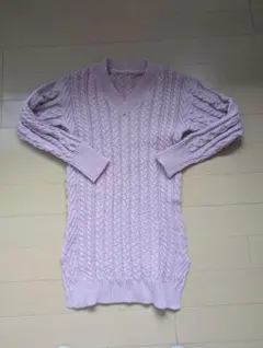 薄いピンク Vネック セーター S